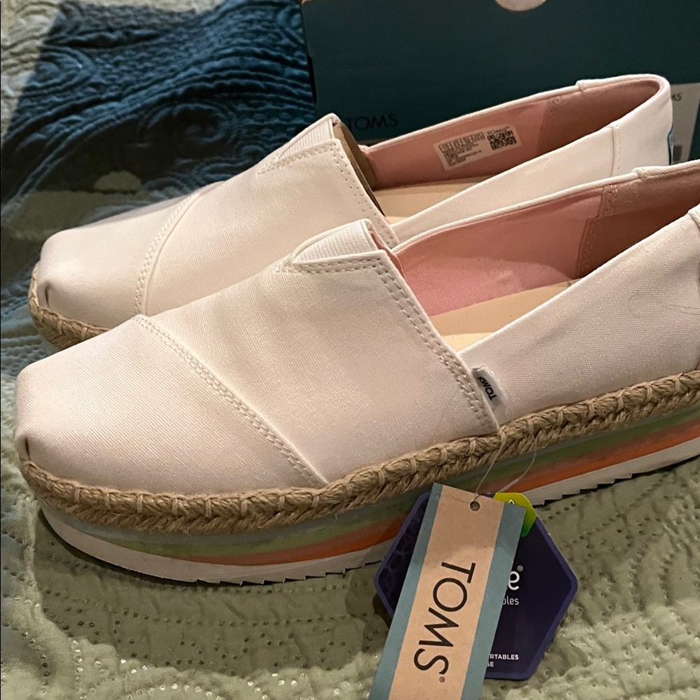TOMS Classic White Canvas Slip-Ons - Picture 5 of 7